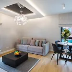 7 Heaven - Victoria Residence By Oneapartments